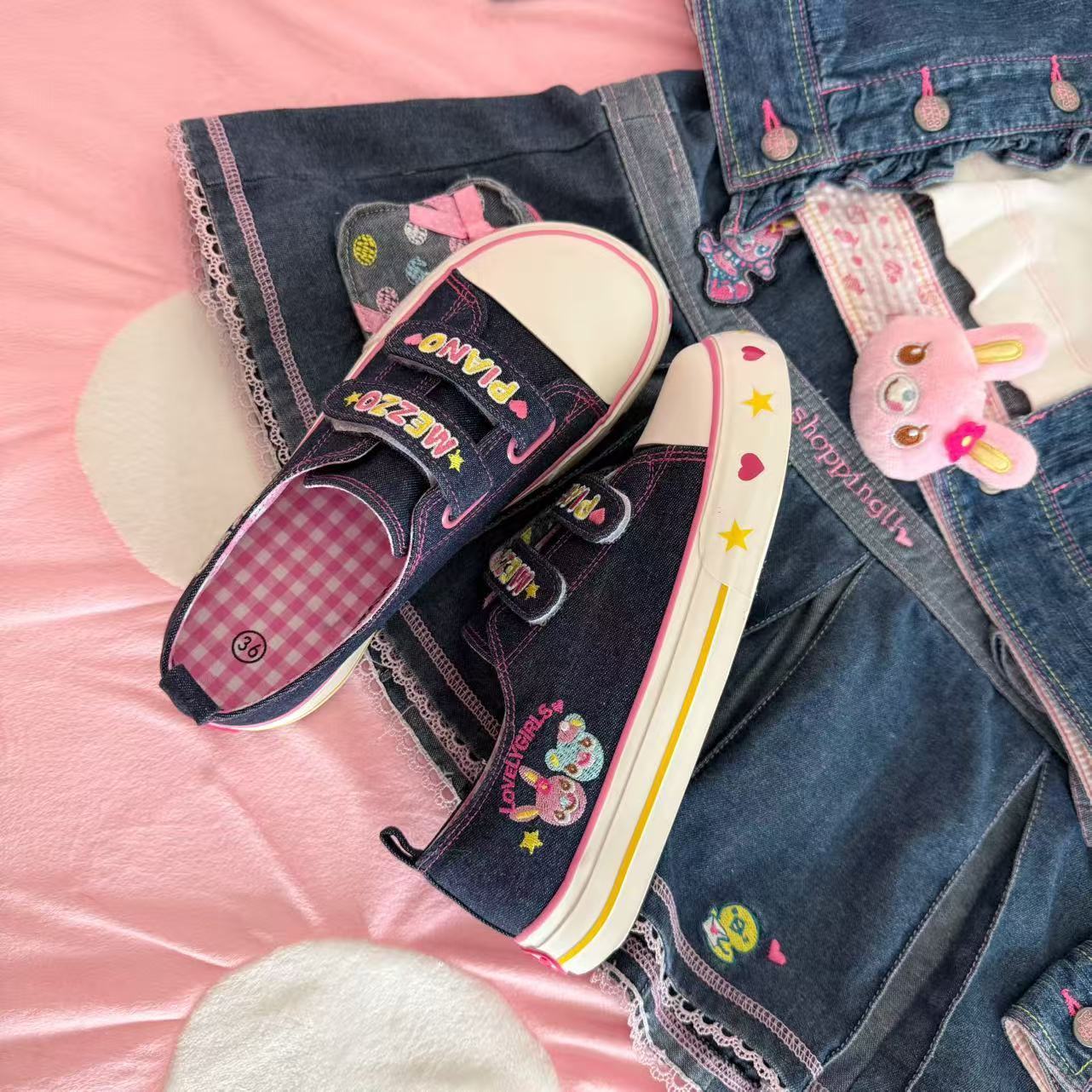 Spring Summer New Low-top Embr - Women'S Shoes Com recension och pris