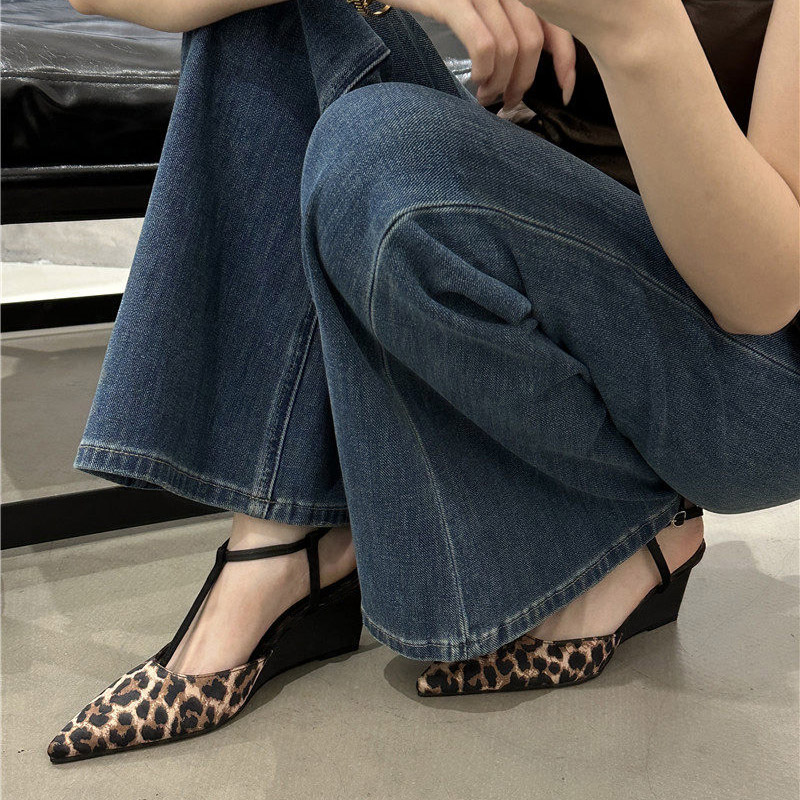 Summer Elegant and Sexy Pointe - Wedge Heeled Sneaker recension och pris