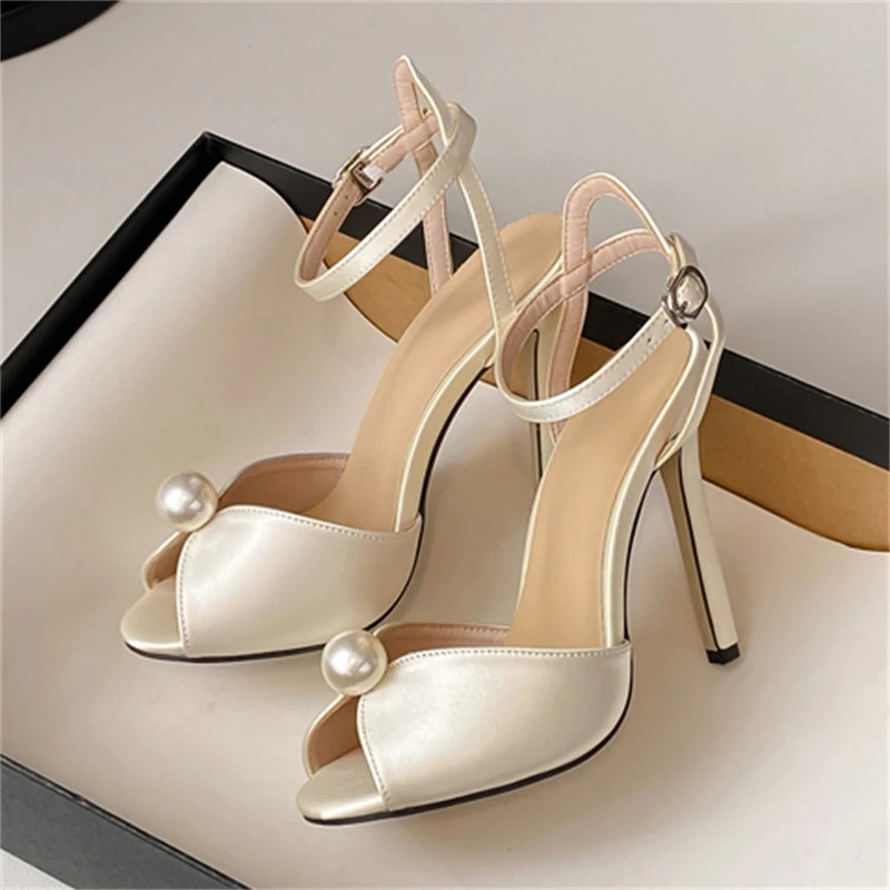 Eilyken Sexy String Bead Open  - Women Shoes Zara recension och pris
